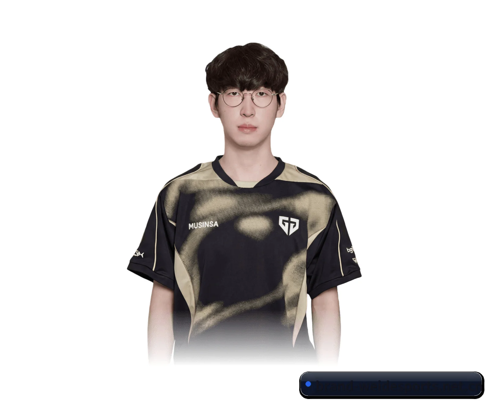 沉淀经得起翻阅的体坛史册
